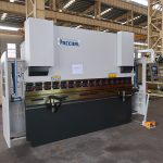 Hydrauliczna giętarka CNC 3-osiowa prasa krawędziowa do Malezji